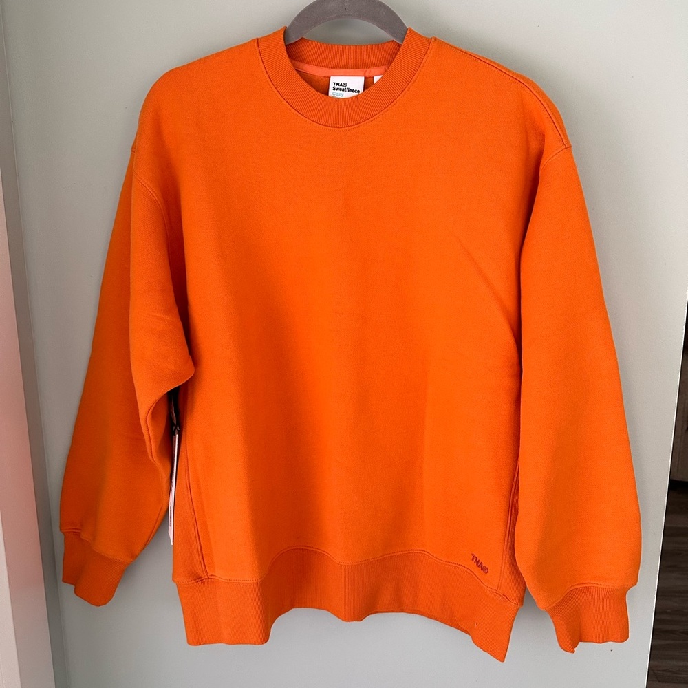 TNA Aritzia Boyfriend Sweatshirt